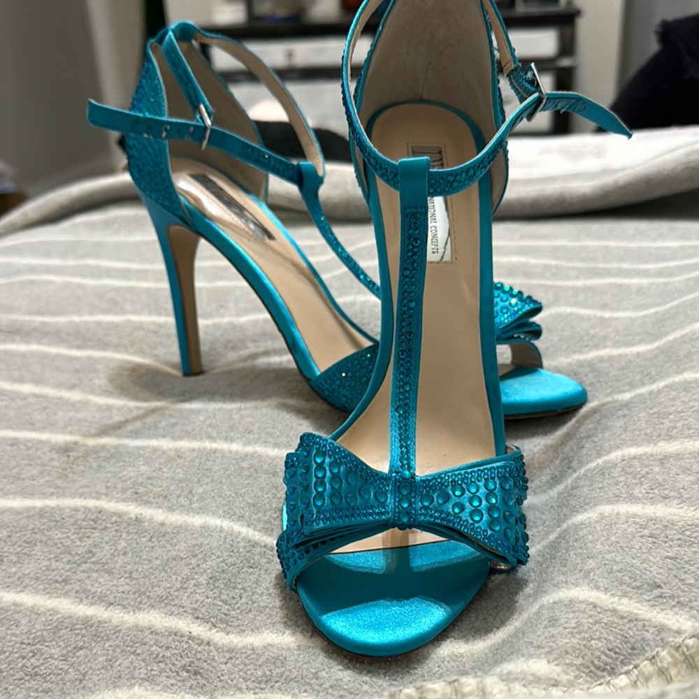 Elegant Aqua INC Stiletto Heels